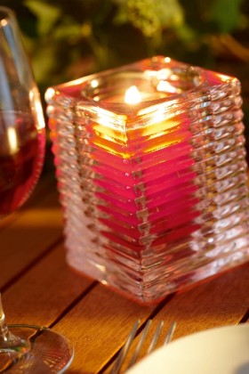 Glazen houder ribbel brandend