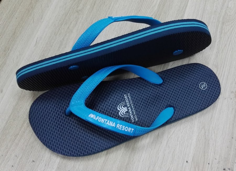 rubber slipper met print op bandje en zool